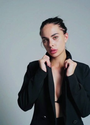 Проститутка Камилла